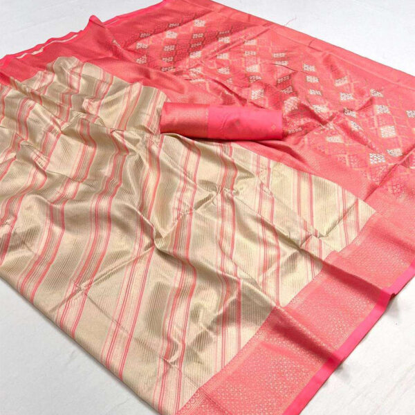 Beautiful Silk Light Pink Weaved Broad Border Saree